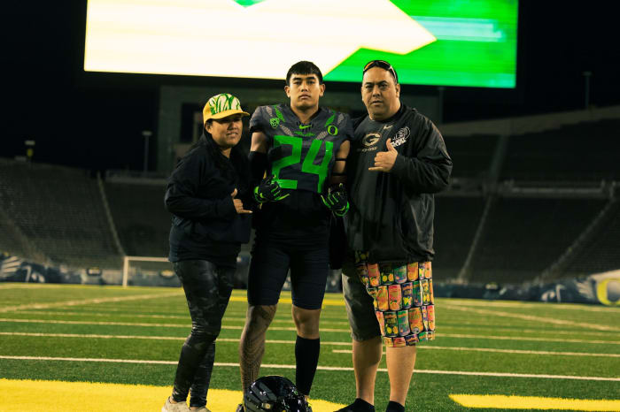 kodi-decambra-family-oregon-visit